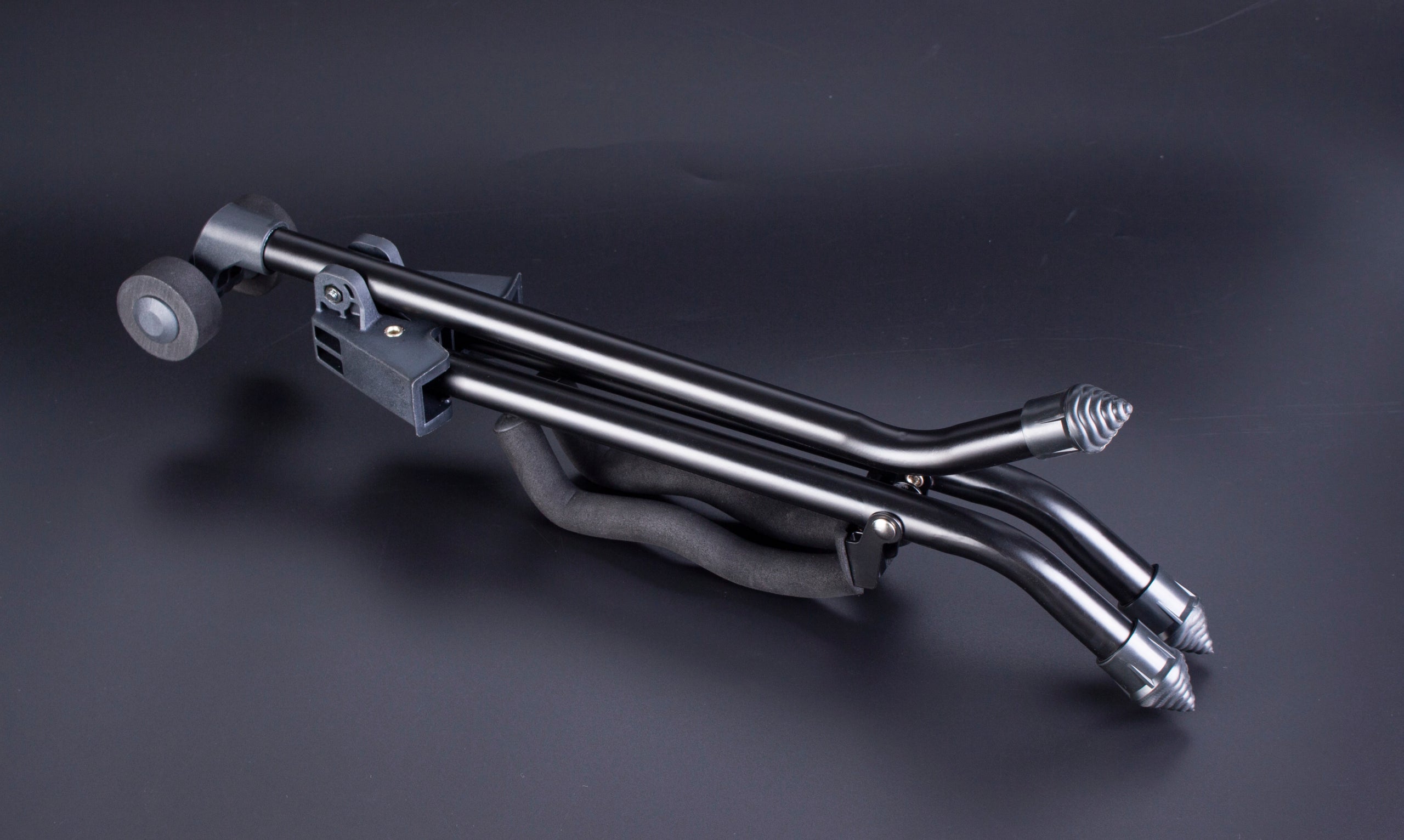 Portastand Axe Stand folded